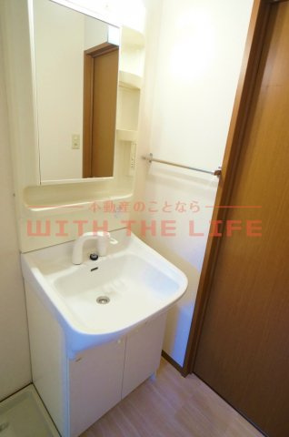 メルベーユ・ドミール【10，000円キャッシュバック対象物件】の独立洗面台|朝の身支度には欠かせない独立洗面化粧台