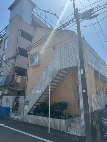 城山ハウスの外観
