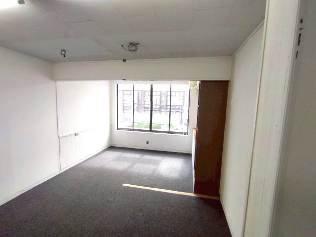 吉野屋ビルの内装