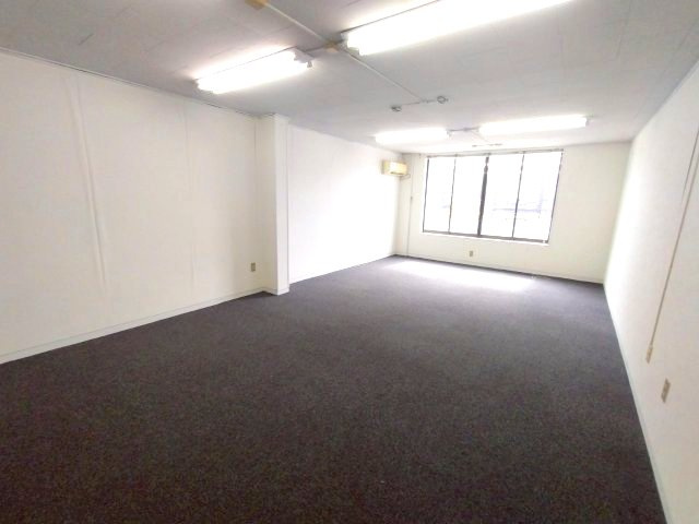 吉野屋ビルの内装