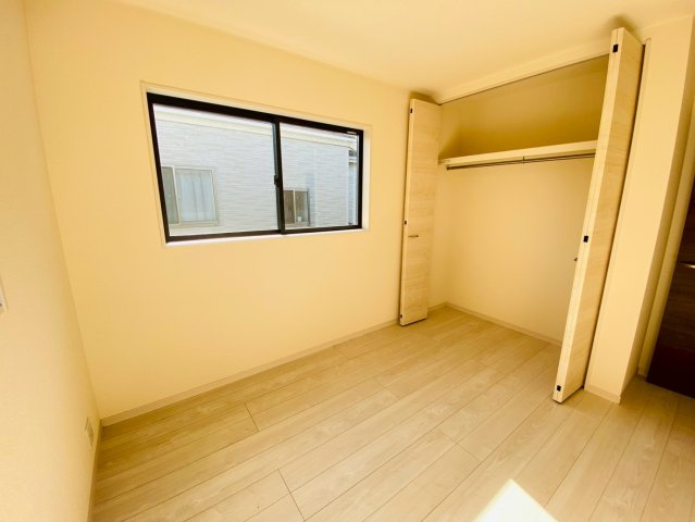 リーブルガーデン／東区戸島第11／の洋室