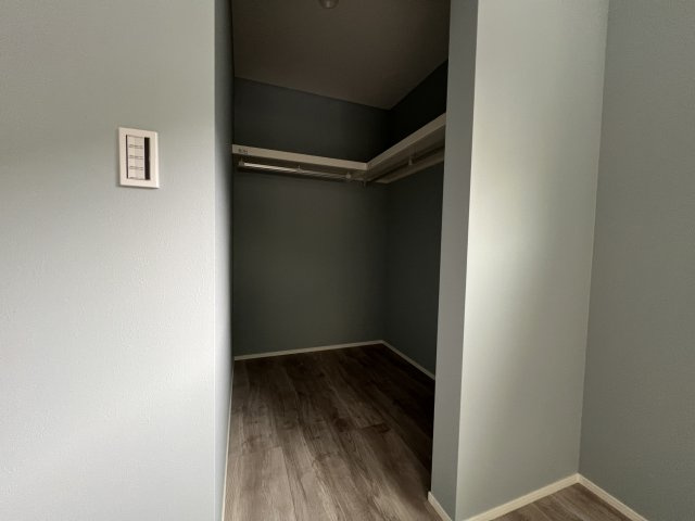 海まで徒歩12分！緑豊かな高台にある新築住宅の収納