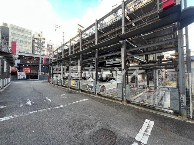 パークフラッツ金山の駐車場