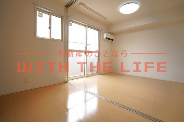 フェアプラッツの洋室|落ち着いた色調の洋室です