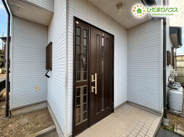 深谷市大谷　中古戸建の居間・リビング