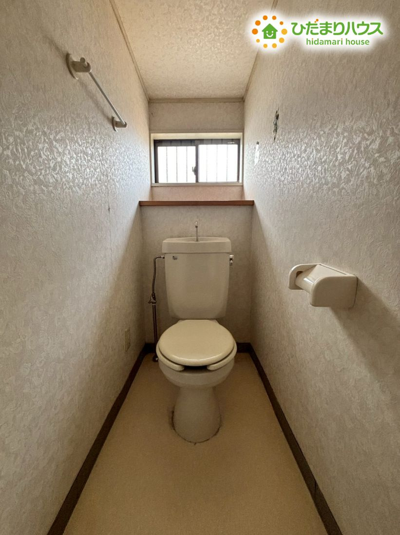 深谷市大谷　中古戸建のトイレ