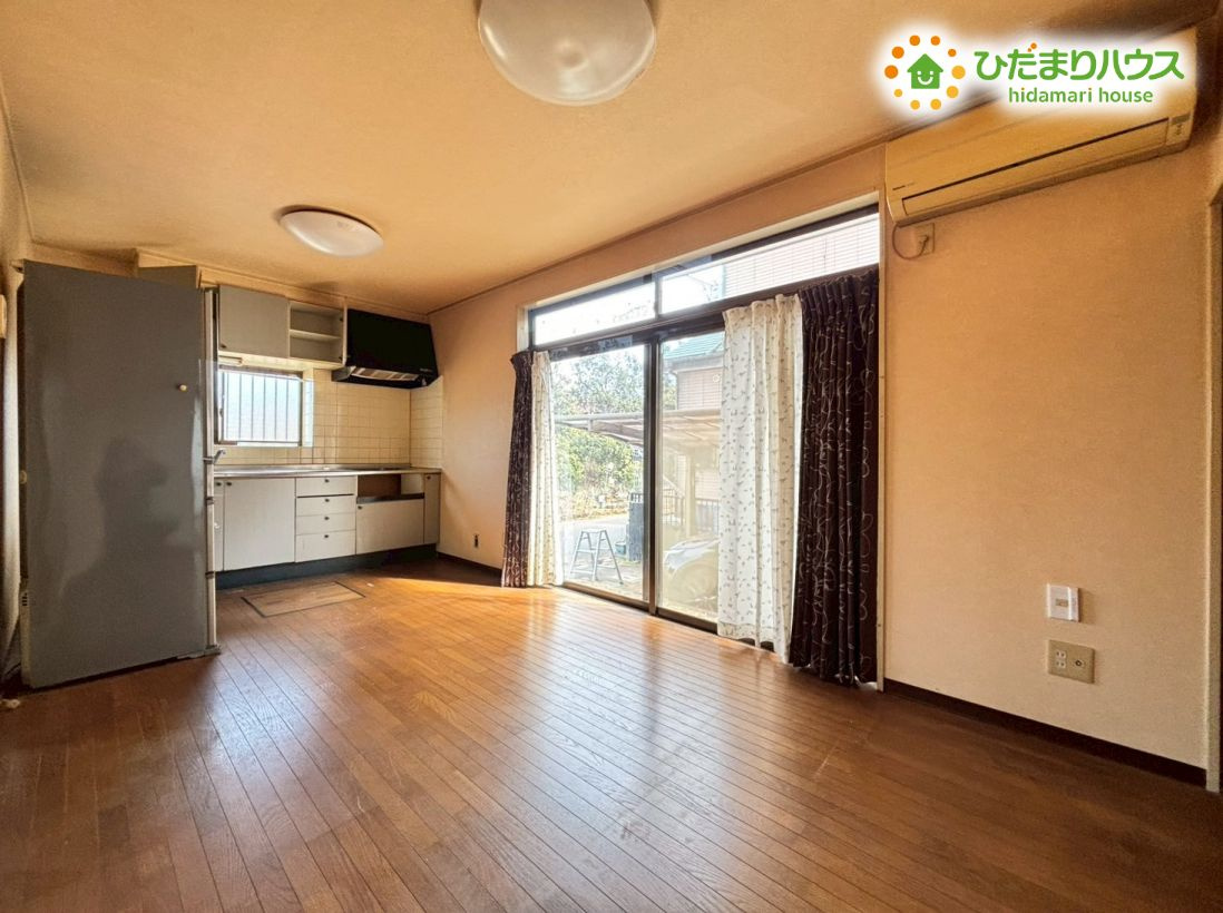 深谷市大谷　中古戸建の居間・リビング