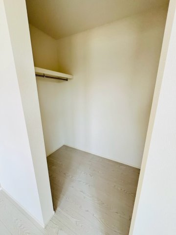 よかタウン／東区戸島西7丁目3期／１１号棟の収納