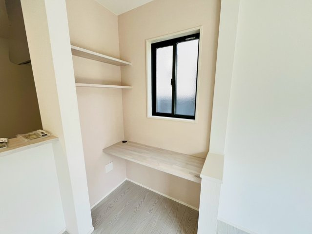 よかタウン／東区戸島西7丁目3期／１１号棟の居間・リビング