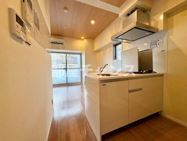 アレーヌコート金山の居間・リビング