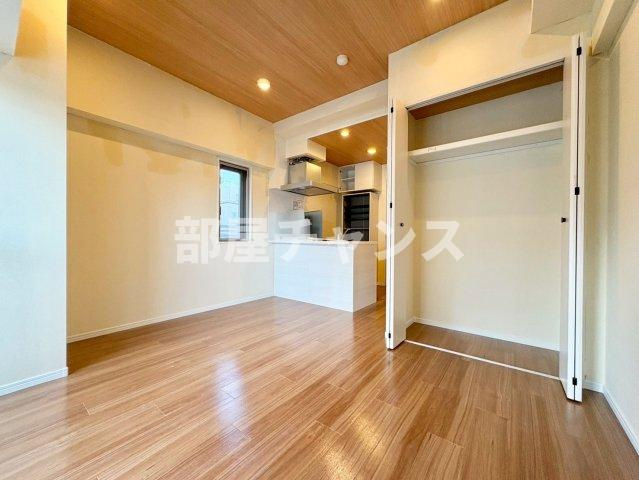 アレーヌコート金山の寝室