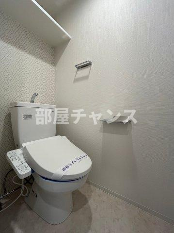エスリード大須プレシアのトイレ|落ち着いた色調のトイレです