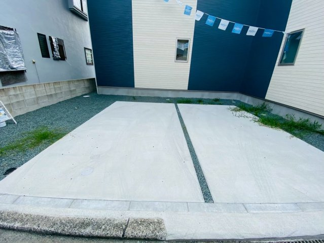 よかタウン／東区三郎2丁目／1期の駐車場