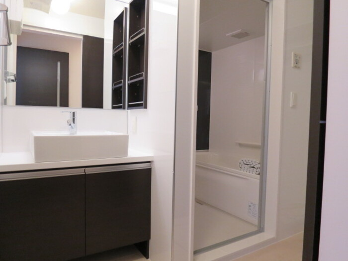 ルチアーナの洗面所|洗面所