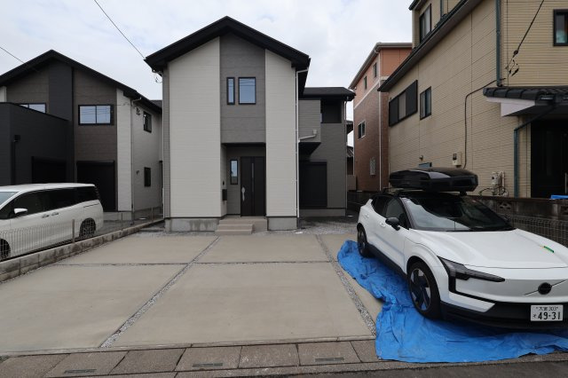 【外観】 | 《仲介手数料無料》北区別所町13-14(2号棟)新築一戸建てリガーレ | 撮影日 2025年9月4日 13:30 曇り