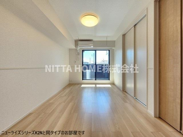 ハーモニー福知山　Ｄ棟の設備|【イメージ写真】照明器具・室内物干しが付いています☆