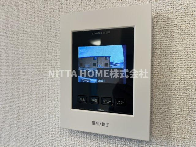 ハーモニー福知山　Ａ棟のセキュリティ|【イメージ写真】ＴＶドアホンがついて安心です◇