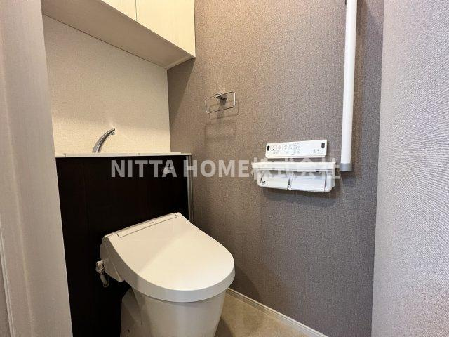 ハーモニー福知山　Ａ棟のトイレ|【イメージ写真】温水洗浄付きのトイレです＊