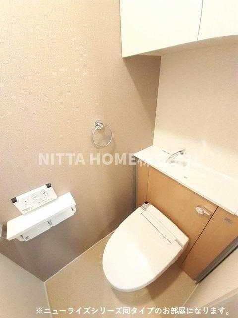 ハーモニー福知山　Ａ棟のトイレ|【イメージ写真】温水洗浄付きのトイレです＊