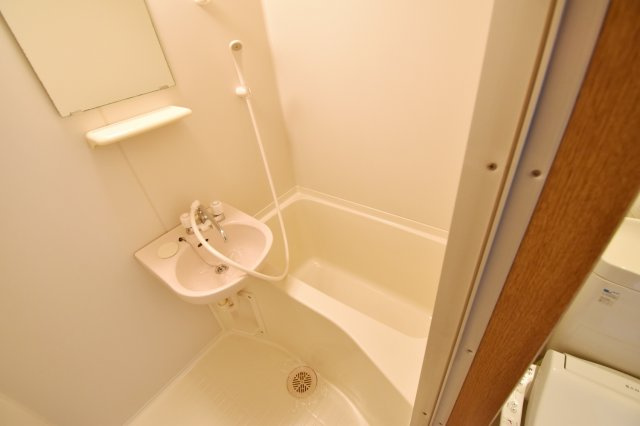 ユーコート鳴尾の洗面所|洗面