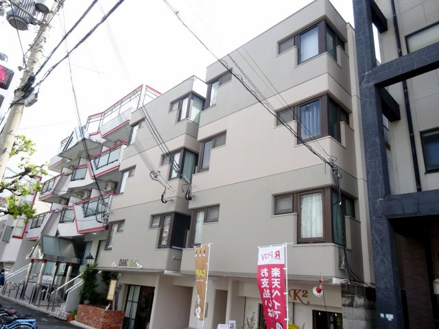 ユーコート鳴尾の外観