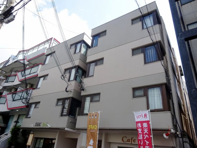 ユーコート鳴尾の外観