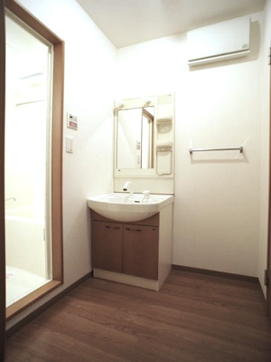 【独立洗面台】 | ルミエールＭ | 洗髪洗面化粧台付きです♪