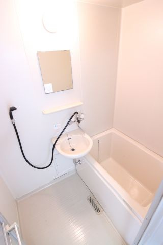 アンシャンテの浴室