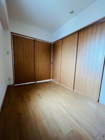 仲介手数料０円！！Pura Vida花の木の居間・リビング