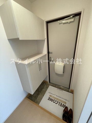 メゾハイネスの玄関|ゆったりとした玄関です