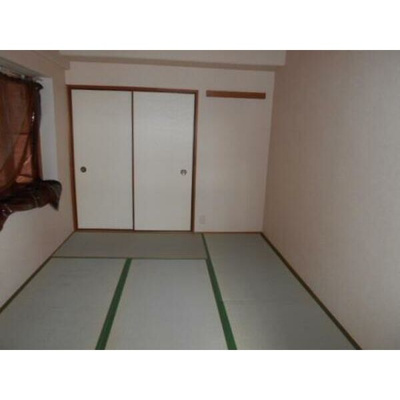 【和室】 | ロイヤルヴェール山下 | 和室がひろがる居住スペース