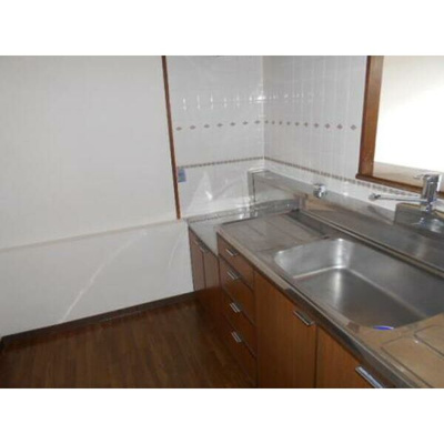 【キッチン】 | ロイヤルヴェール山下 | キッチンでお料理をお楽しみください