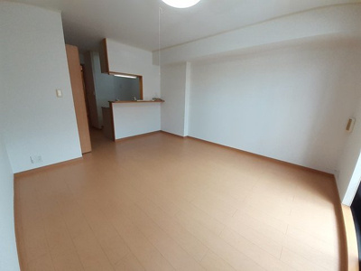 【居間・リビング】 | メゾン・リベルタ