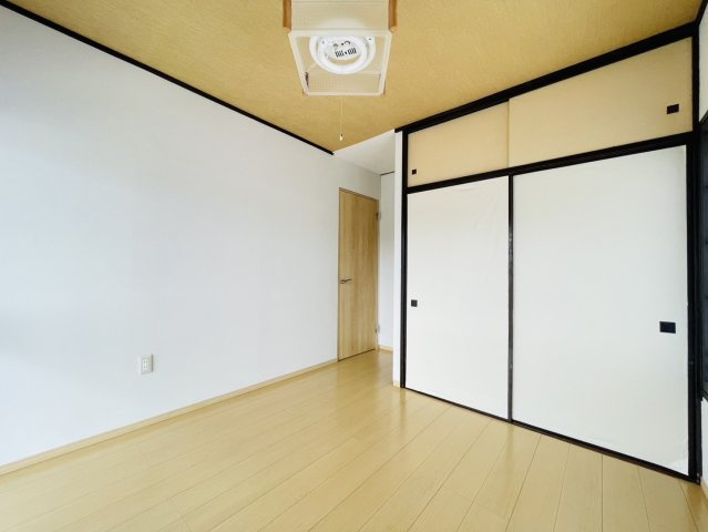 【洋室】 | 藤岡市藤岡　中古住宅