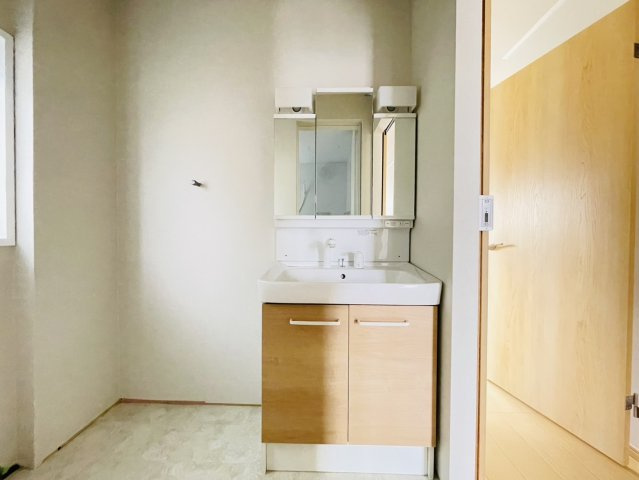 【独立洗面台】 | 藤岡市藤岡　中古住宅