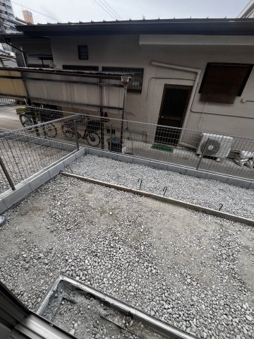 イーストヴィラ和泉府中の庭