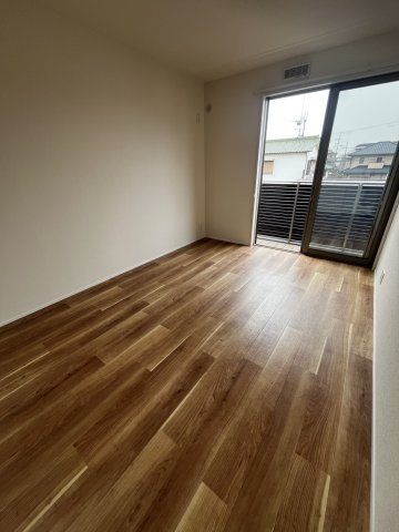 イーストヴィラ和泉府中の居間・リビング