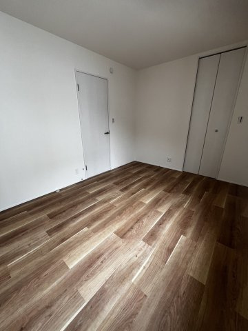 イーストヴィラ和泉府中の居間・リビング