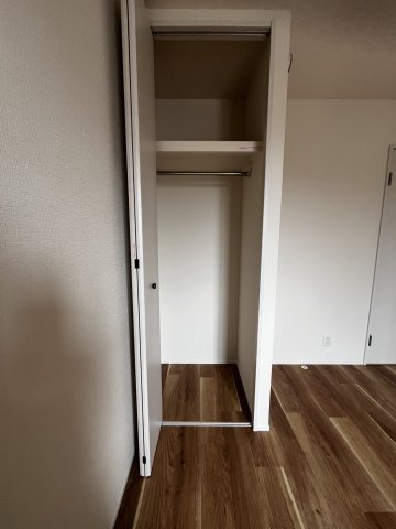 イーストヴィラ和泉府中の収納