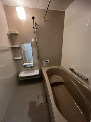 イーストヴィラ和泉府中の浴室