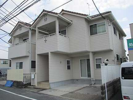 佐伯区五日市中央３丁目の外観