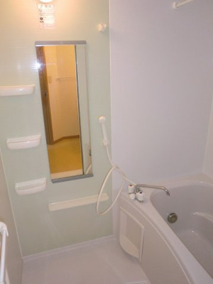 【浴室】 | ソレアード　カーサＡ | お風呂です