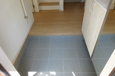 【玄関】 | 草田貸家