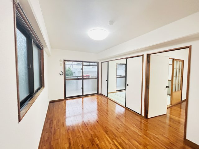 〇ネクスコート旭の洋室