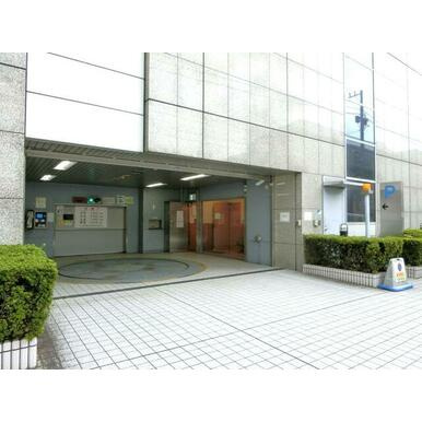 アーバンセンター横浜ウエストの駐車場