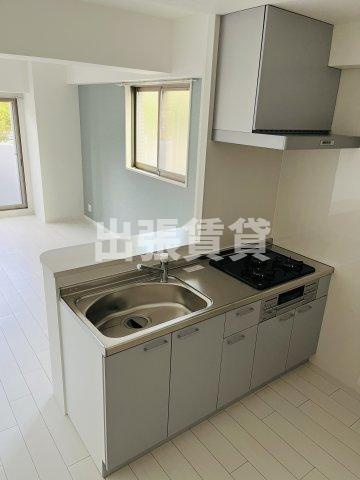 仲介手数料0円！THE RESIDENCE SHINSAKAEのキッチン