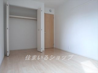 安芸高田市吉田町常友のアパートの収納|クローゼット