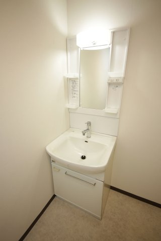 グランド・カーサの独立洗面台