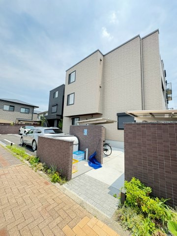 シャーメゾンクレリアのエントランス