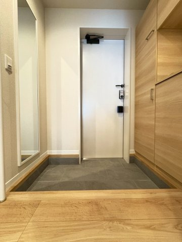 シャーメゾンクレリアの玄関